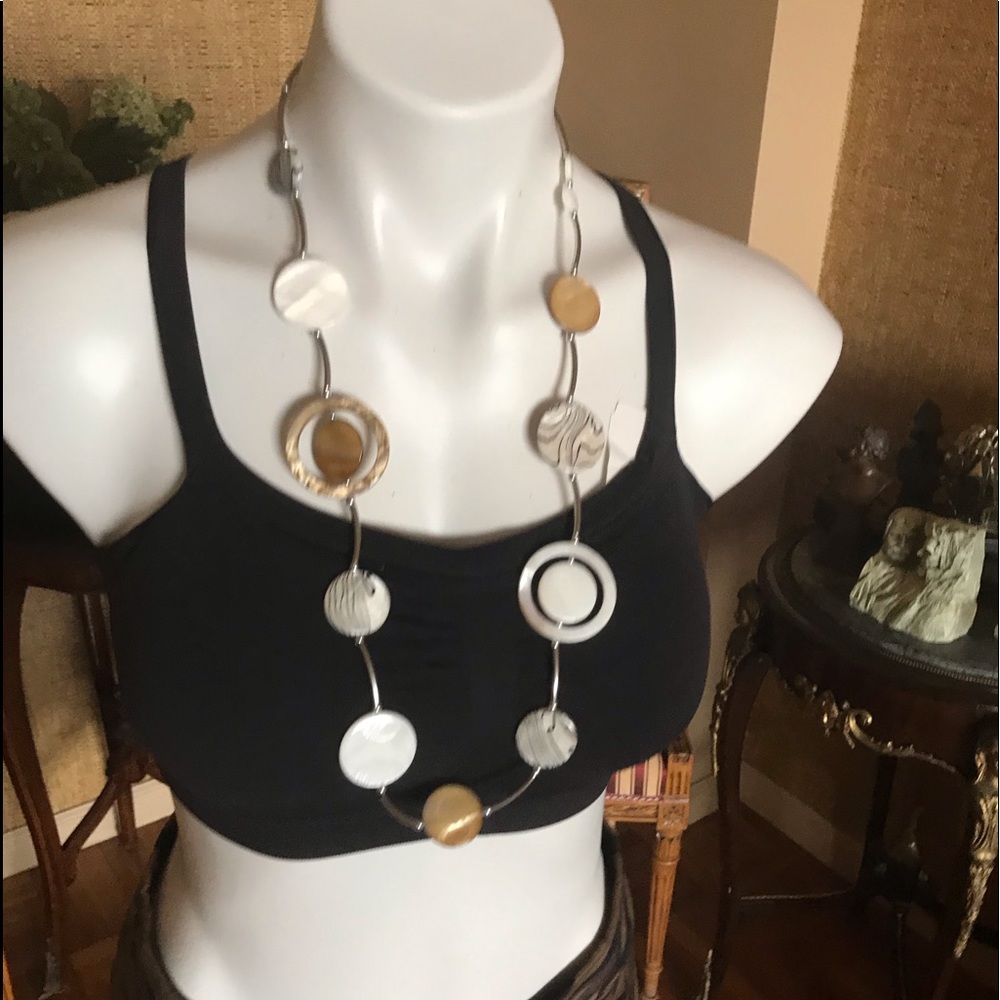 NWT Pearl NECKLACE TARA VANESSA Collectiions